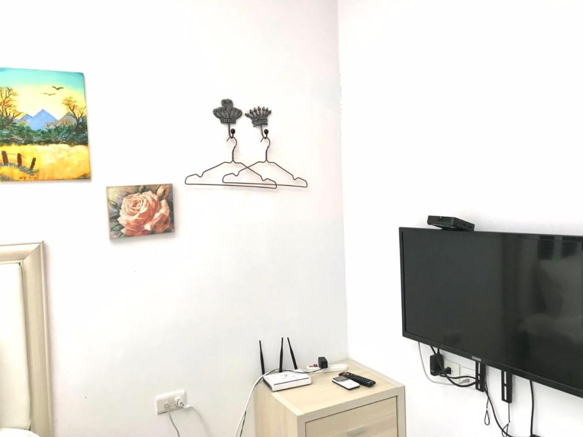 小小鋼琴家民宿&近夜市文創美食街 مدينة هوالين المظهر الخارجي الصورة