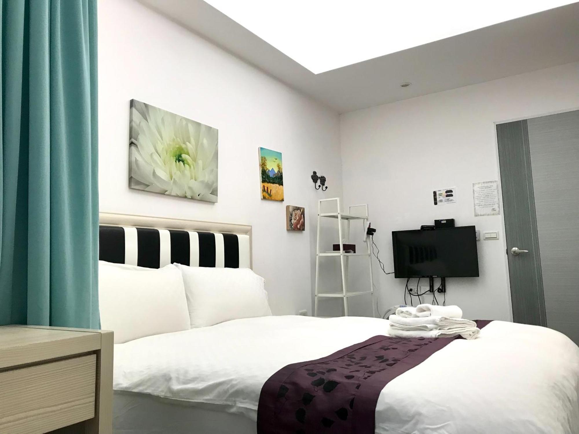 小小鋼琴家民宿&近夜市文創美食街 مدينة هوالين المظهر الخارجي الصورة